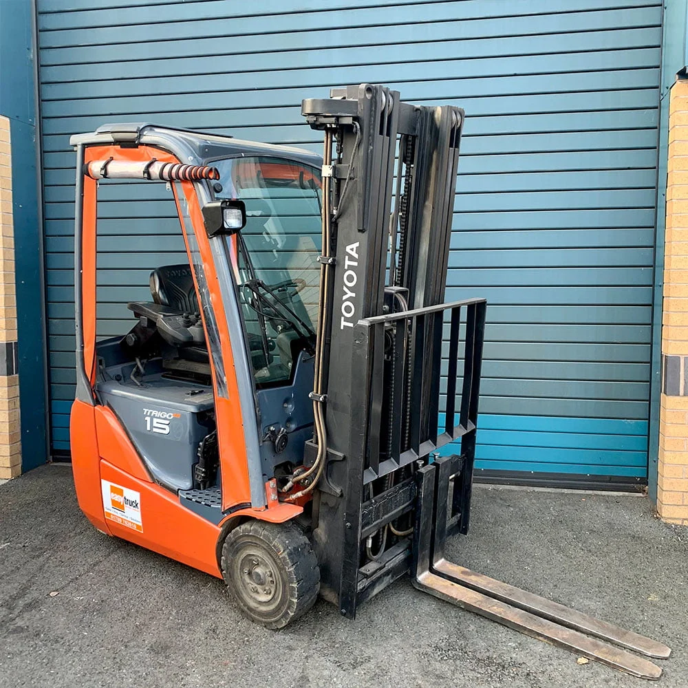 Toyota Traigo 24v 3-Wheel Electric