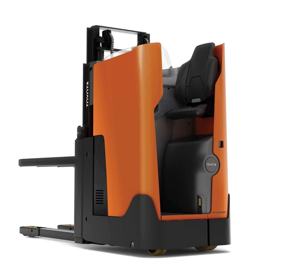 BT Staxio Stand-In Double Stacker | Easy Truck Material Handling