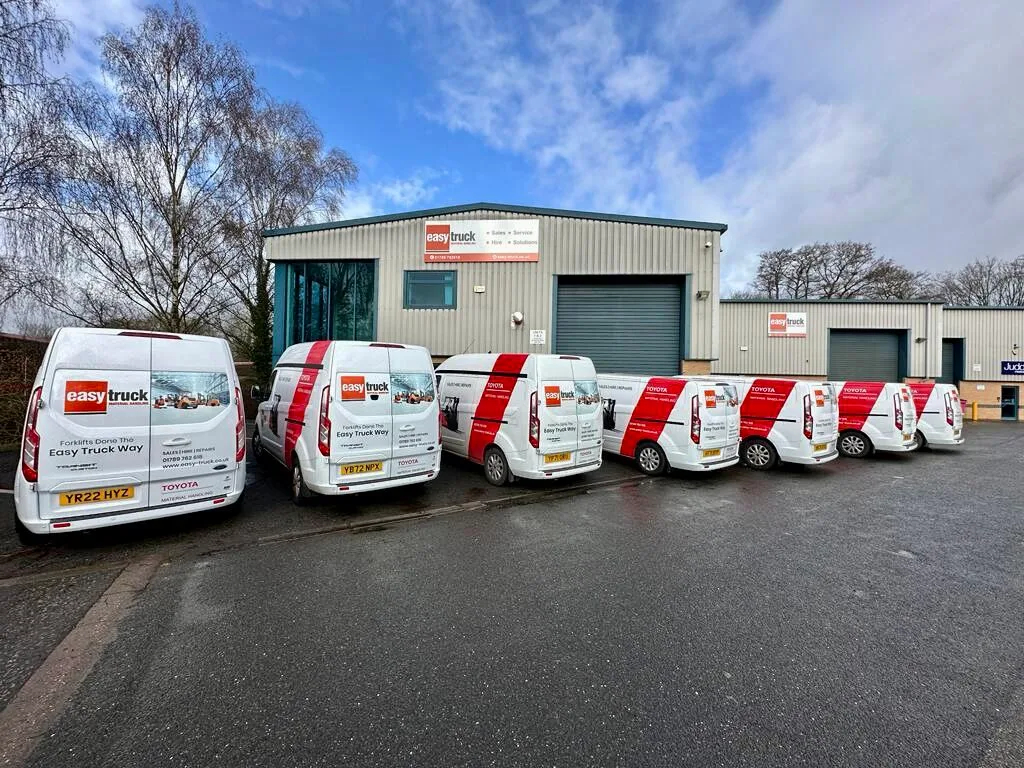 Easy Truck Service Vehicles Easy Truck Service Vehicles