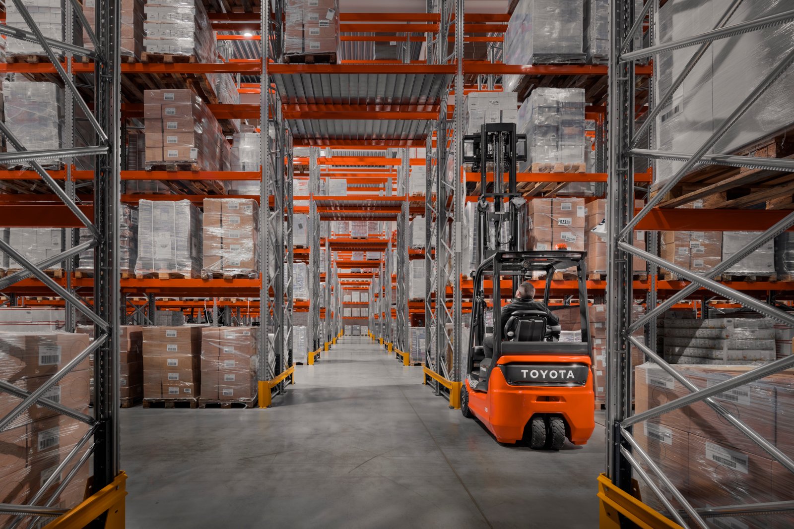 Toyota Traigo48_LIB warehouse racking Toyota Traigo48 LIB warehouse racking